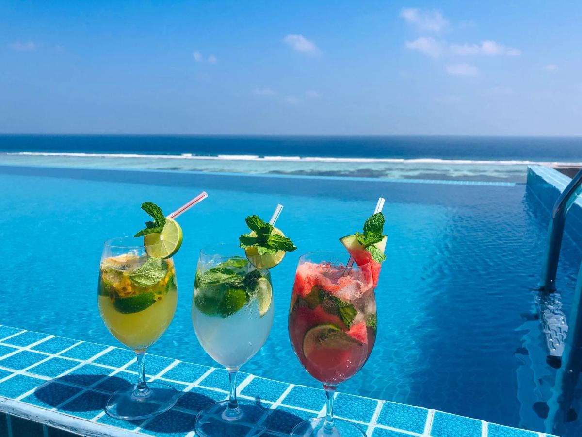 Triton Prestige Seaview And Spa Maafushi Exterior photo