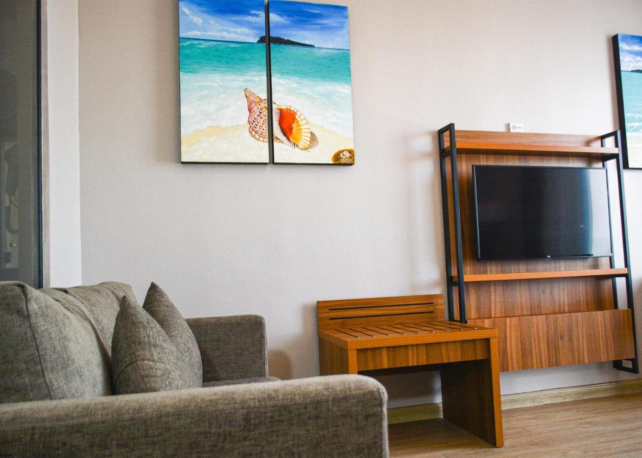 Triton Prestige Seaview And Spa Maafushi Exterior photo
